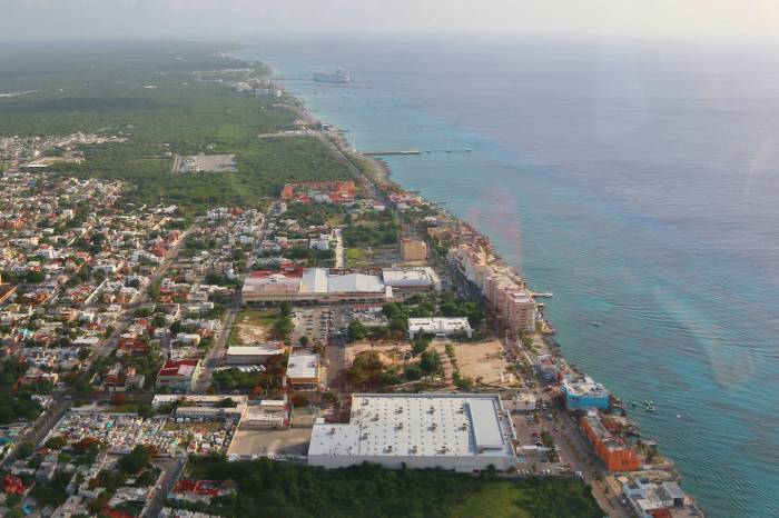 Firman convenio para estudiar la contaminación costera