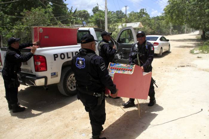 Solicitan la devolución de maquinas tragamonedas decomisadas