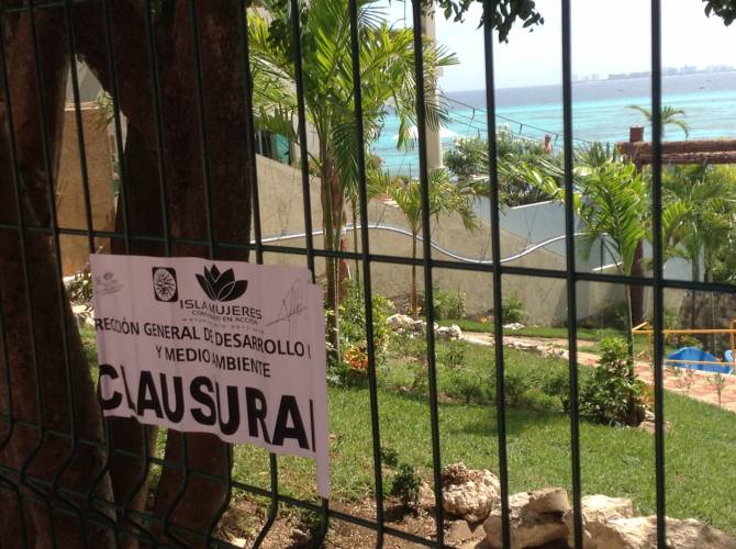Aplican millonaria multa a balneario en Isla Mujeres