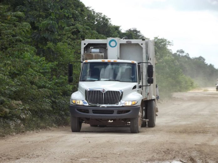 tiraderos de basura clandestinos en Playa del Carmen