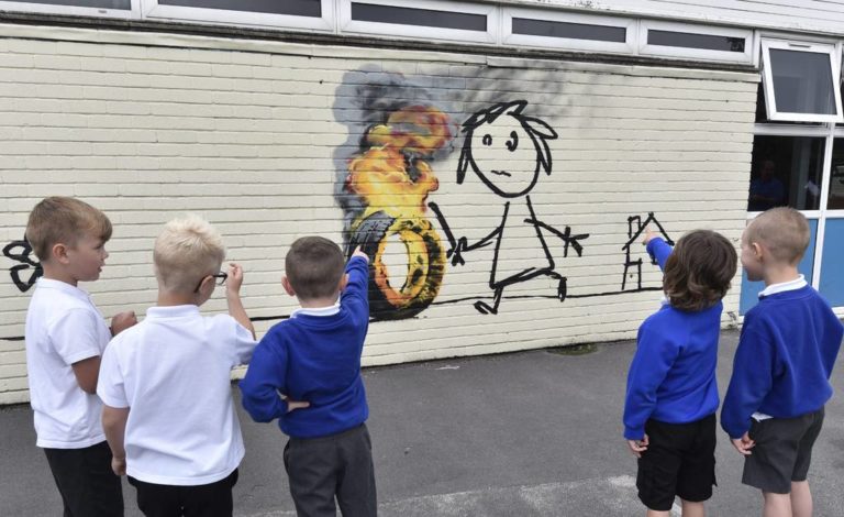 Banksy, el gran anónimo del arte callejero global