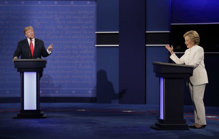 Intentan Clinton y Trump movilizar al electorado