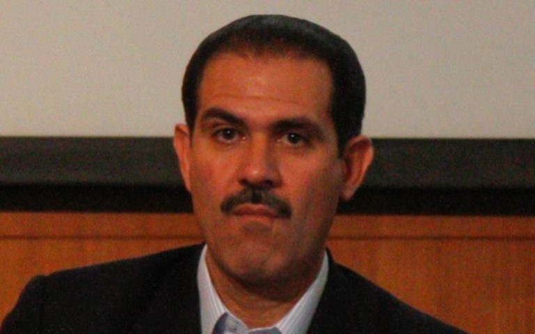 Reaparece Padrés en mensaje a partido