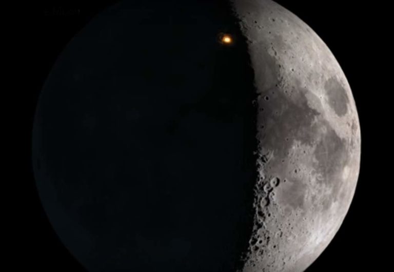 Bombardean meteoritos a la Luna – Quinta Fuerza