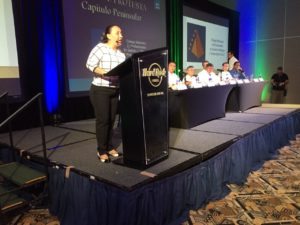 La presidenta municipal Cristina Torres reconoció durante el evento que el municipio que ella encabeza son los primeros que ponen el ejemplo para estar al día con las leyes de Protección Civil y Seguridad.