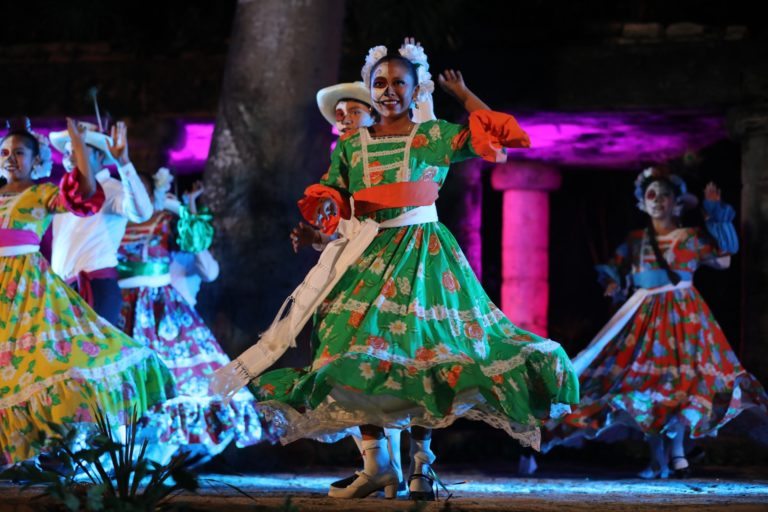 Festival de Vida y Muerte