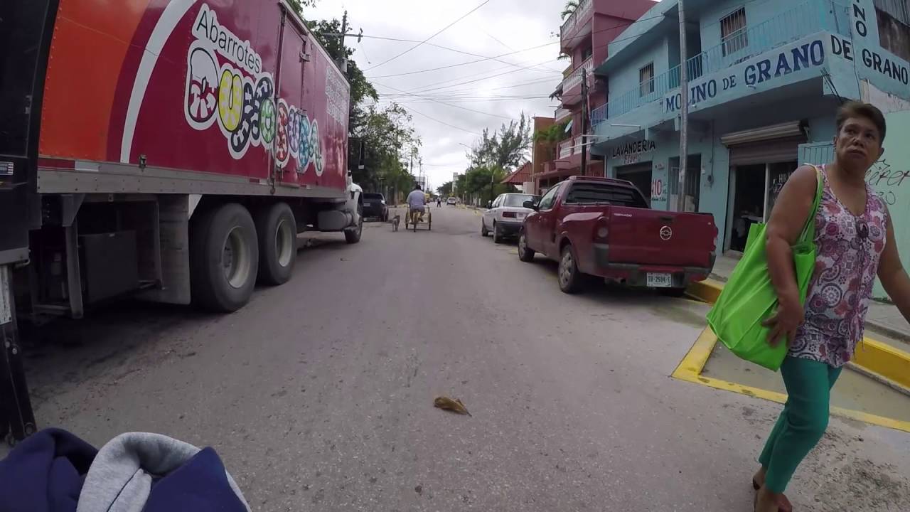 CUATRO MILLONES DE PESOS A LA BASURA: Retirarán estacionamiento de polémica ciclovía