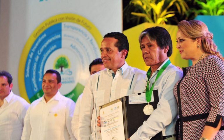 Entrega Premio 0803