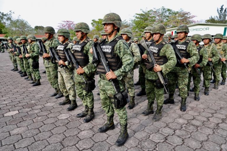 tres mil policías militares