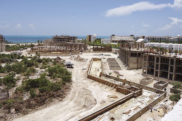 100 mil cuartos de hotel