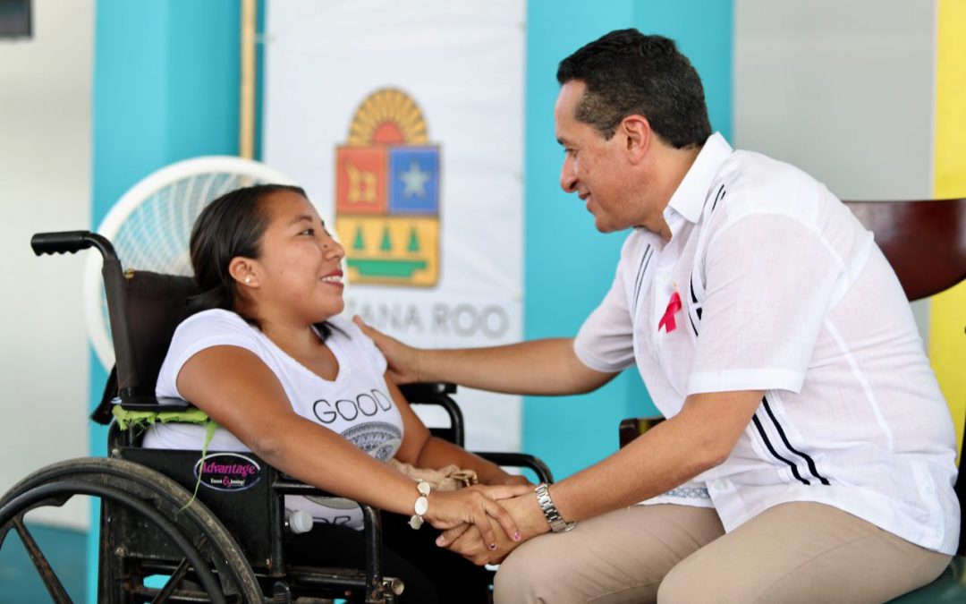 Carlos Joaquín encabeza la audiencia Platícale al gobernador, en Felipe Carrillo Puerto