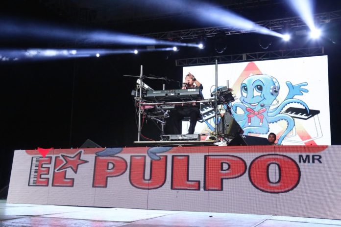 el pulpo y sus teclados