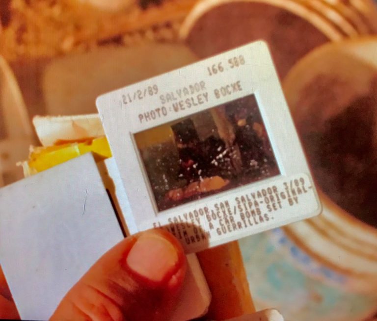 La lucha de Wesley Bocxe, el fotógrafo “de las guerras”