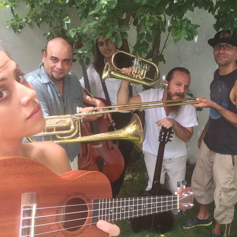 Muertóxicos, la banda que tocará una “Serenata en la Muerte”