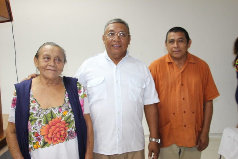La herbolaria debe practicarse con responsabilidad: yerbanderos tradicionales