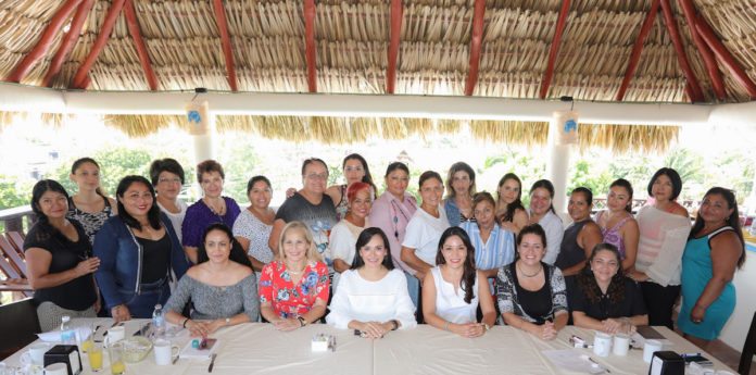 Consejo de mujeres empresarias de Puerto Morelos