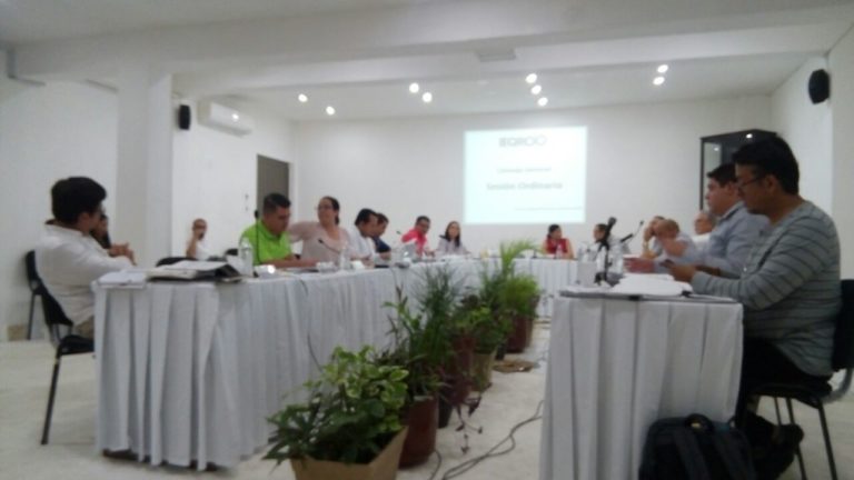 Nombra el Ieqroo a dos directores