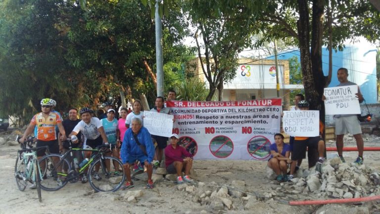 Protestan deportistas contra Fonatur en el KM 0