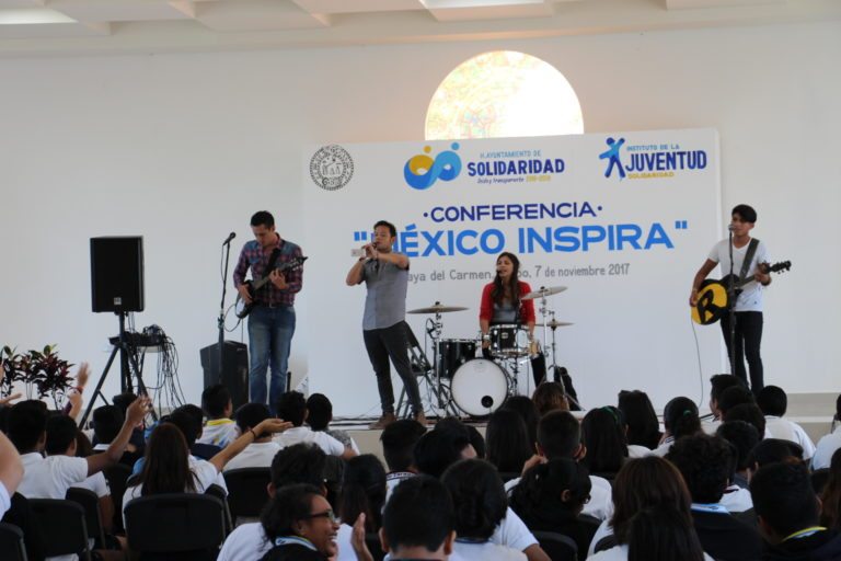 La gira “México Inspira”, llega para motivar a jóvenes playenses a luchar por sus objetivos