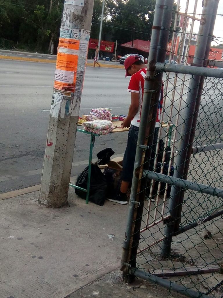 Venden tronadores  con permisos falsos