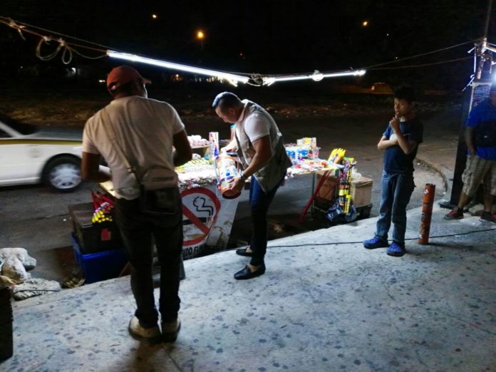 Decomiso de pirotecnia en la Gran Plaza, Cancún
