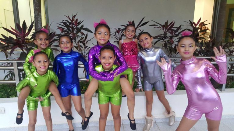 Pequeñas bailarinas demostrarán su talento mañana con “Sueños en los pies”