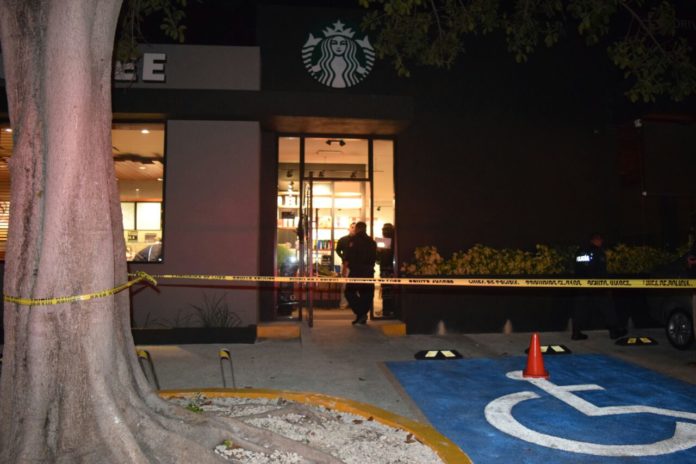 ROBO A STARBUCKS DE CANCUN