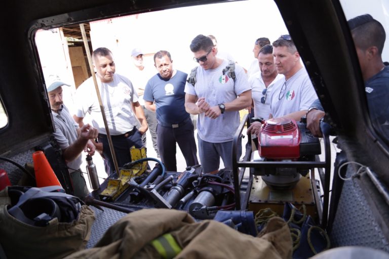 “Bomberos Cruzando Fronteras” capacitarán a sus homólogos de Tulum
