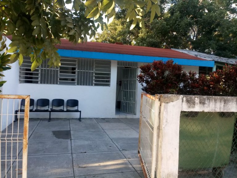 Clinica-de-Subteniente-Lopez 03122017