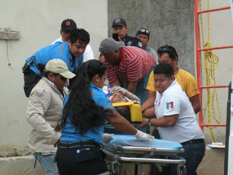 Cae albañil de Cinépolis en construcción