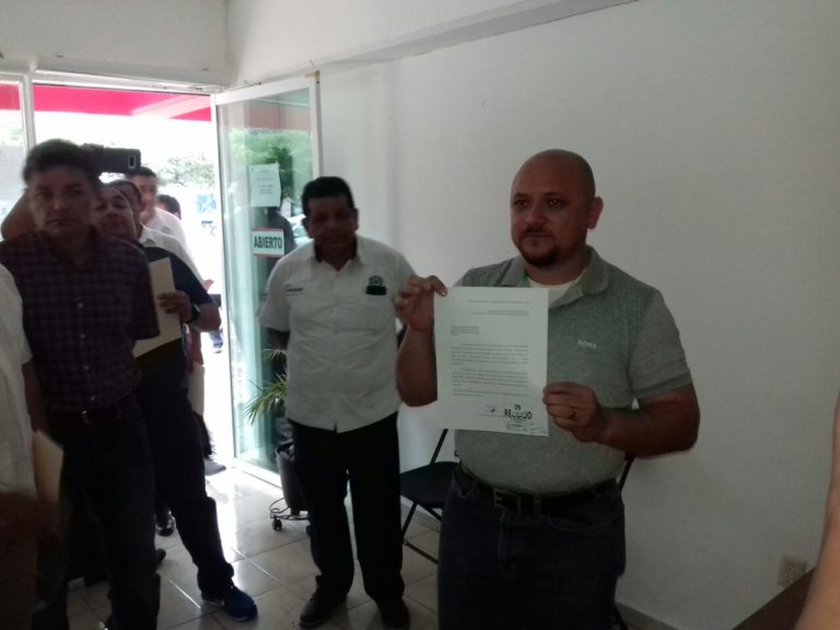 Renuncia al PRI Jesus Pastor Martin