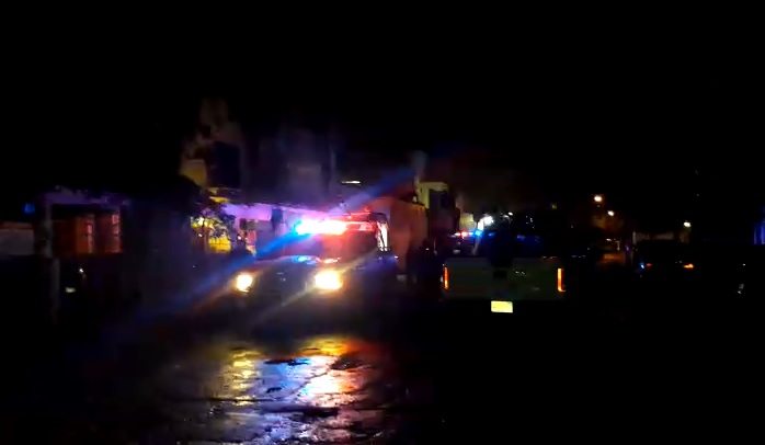 mujer se dispara en la sm 29