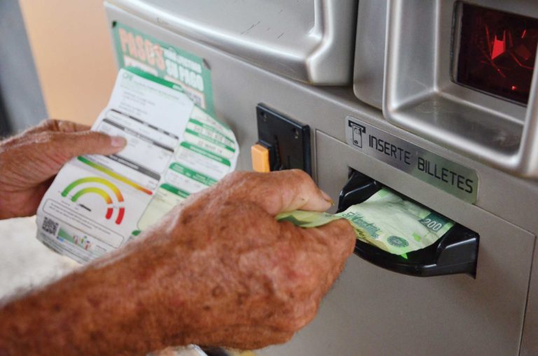 Preparan manifestaciones por alzas en tarifa eléctrica