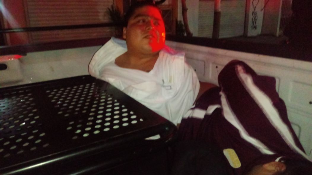 Sujetos se enchilan al cobrarles la cuenta