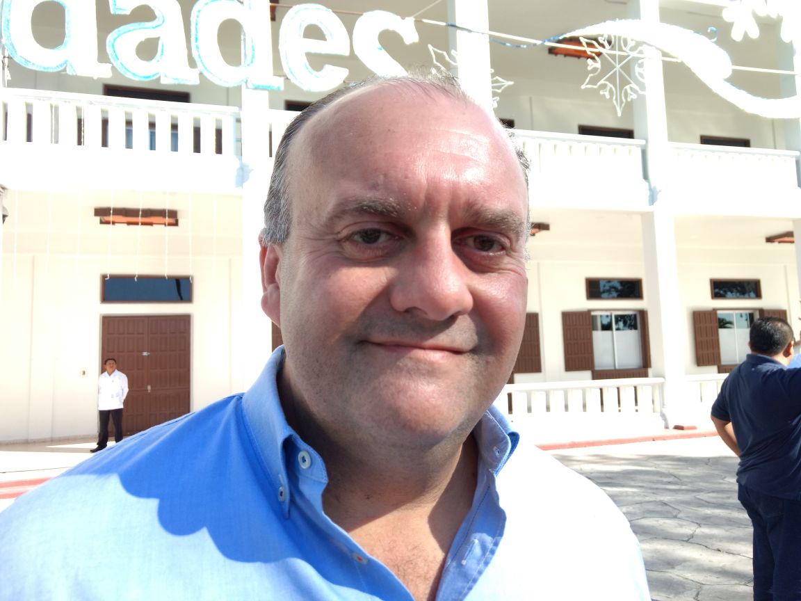 Cubrirá gobierno 80% de deuda con proveedores este año