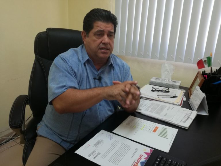Taxistas de Cozumel le tiran la “bolita” a Sintra