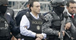 órdenes de aprehensión