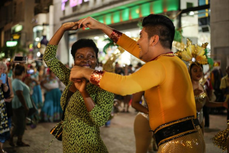 Carnaval de Playa del Carmen  llega a la emblemática Quinta Avenida