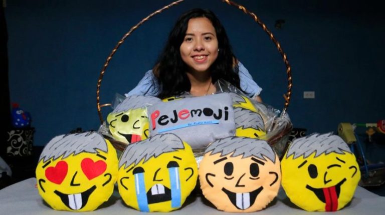Universitaria crea los “pejemojis”