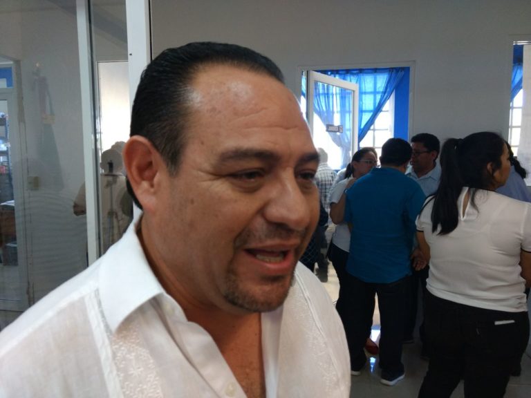 Jesús Zetina se registra para la presidencia municipal de Cozumel