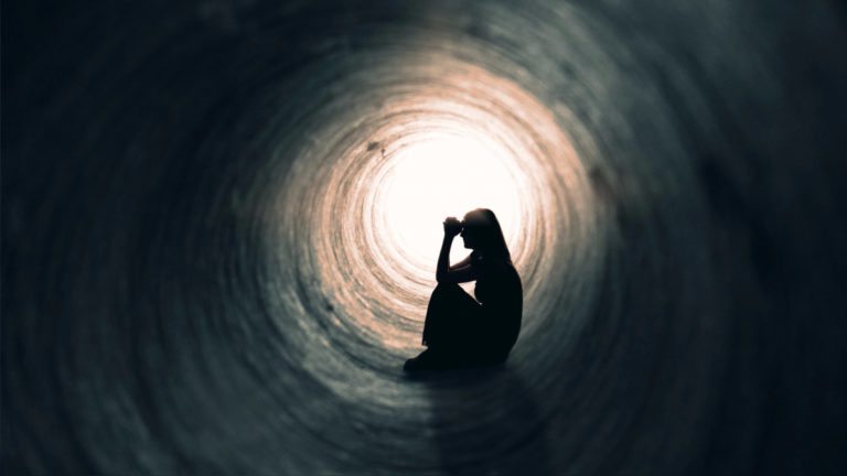 Del total de suicidios en México 30% son adolescentes y jóvenes