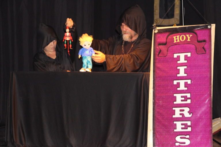 Talento y gozo en la segunda jornada del “2do Festival de Teatro en Playa”