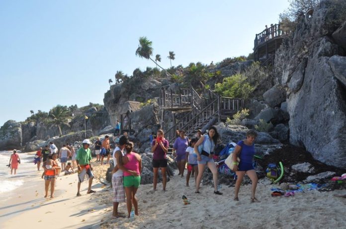 La ocupación hotelera ha llegado al 75% en la zona urbana y 85% en la zona turística del municipio, desde hace dos semanas y se espera que a partir del viernes los cuartos estén a tope, pues las reservaciones ya están al 100%.