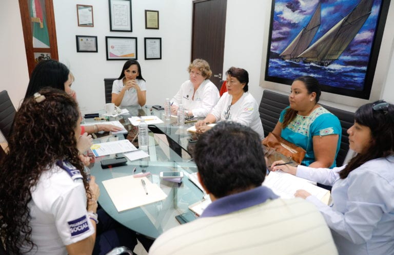 Puerto Morelos refuerza acciones encaminadas a prevenir y erradicar la violencia familiar y de género en el municipio, indicó la presidenta municipal Laura Fernández Piña.