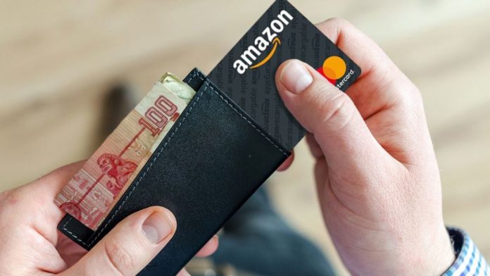 En alianza con Banorte y Mastercard, la tienda Amazon ha lanzado en el mercado mexicano su tarjeta de débito recargable.