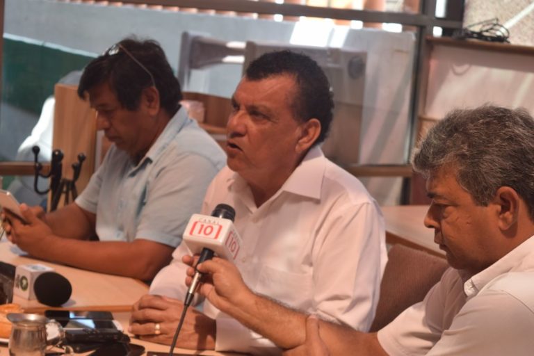 Vallín Lugo renuncia al PRI y se suma a proyecto de AMLO