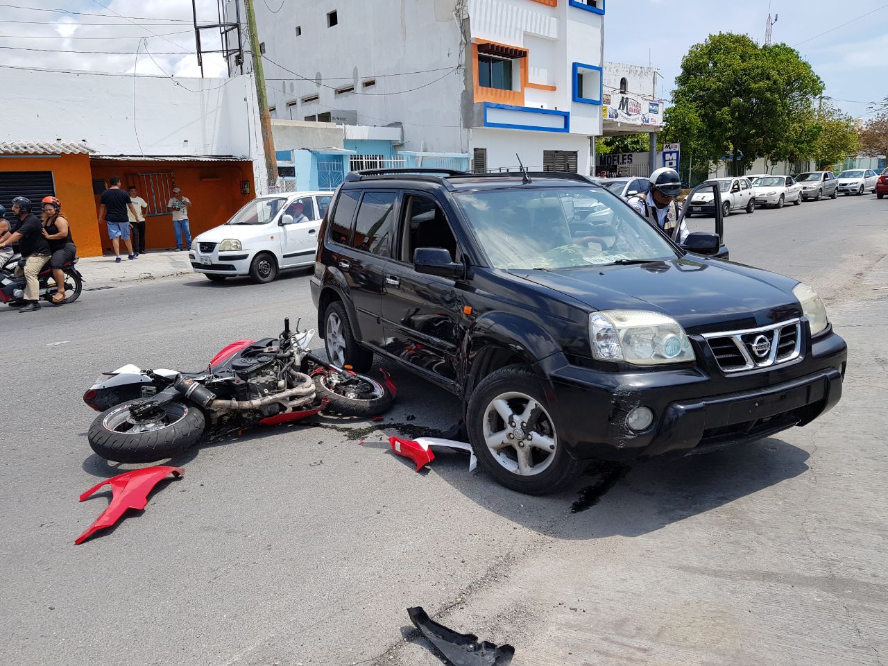 Arrollan a motociclista en la Ruta 4
