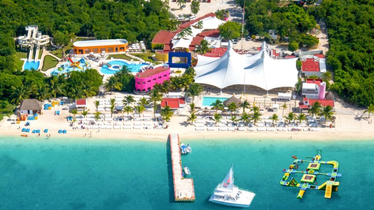 Playa Mia el parque acuático único en su especie