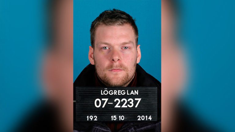 En Islandia el mayor ladrón de bitcoines huye abordo del mismo avión que llevaba a la primera ministra