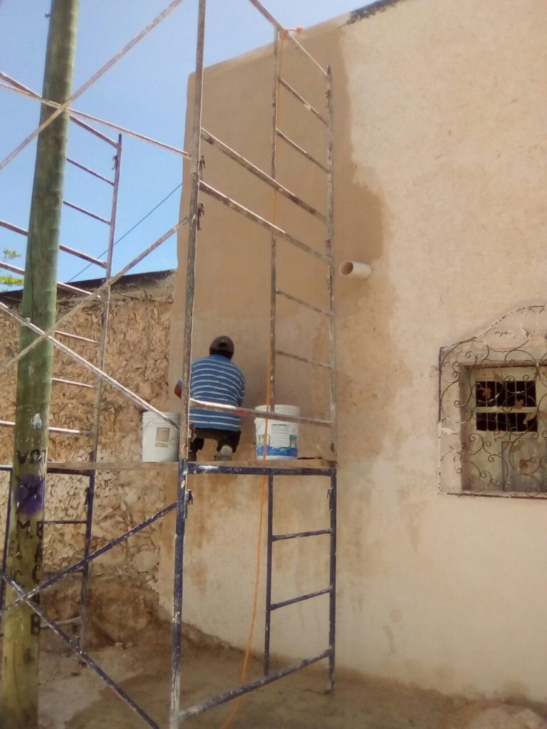 Restauran edificios históricos de Tihosuco